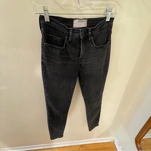 Everlane Mid Rise Skinny Ankle in Vintage Washed Black Size 26